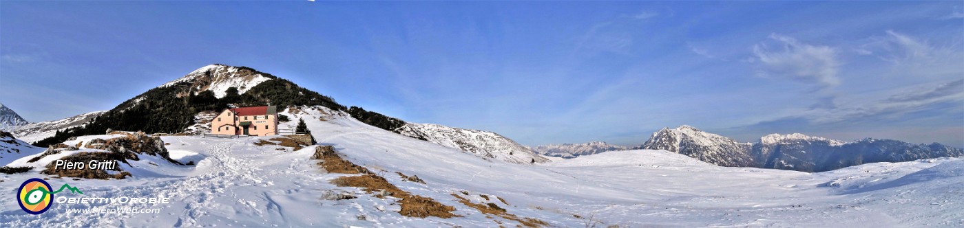 52 Panorama sui Piani d'Alben.jpg